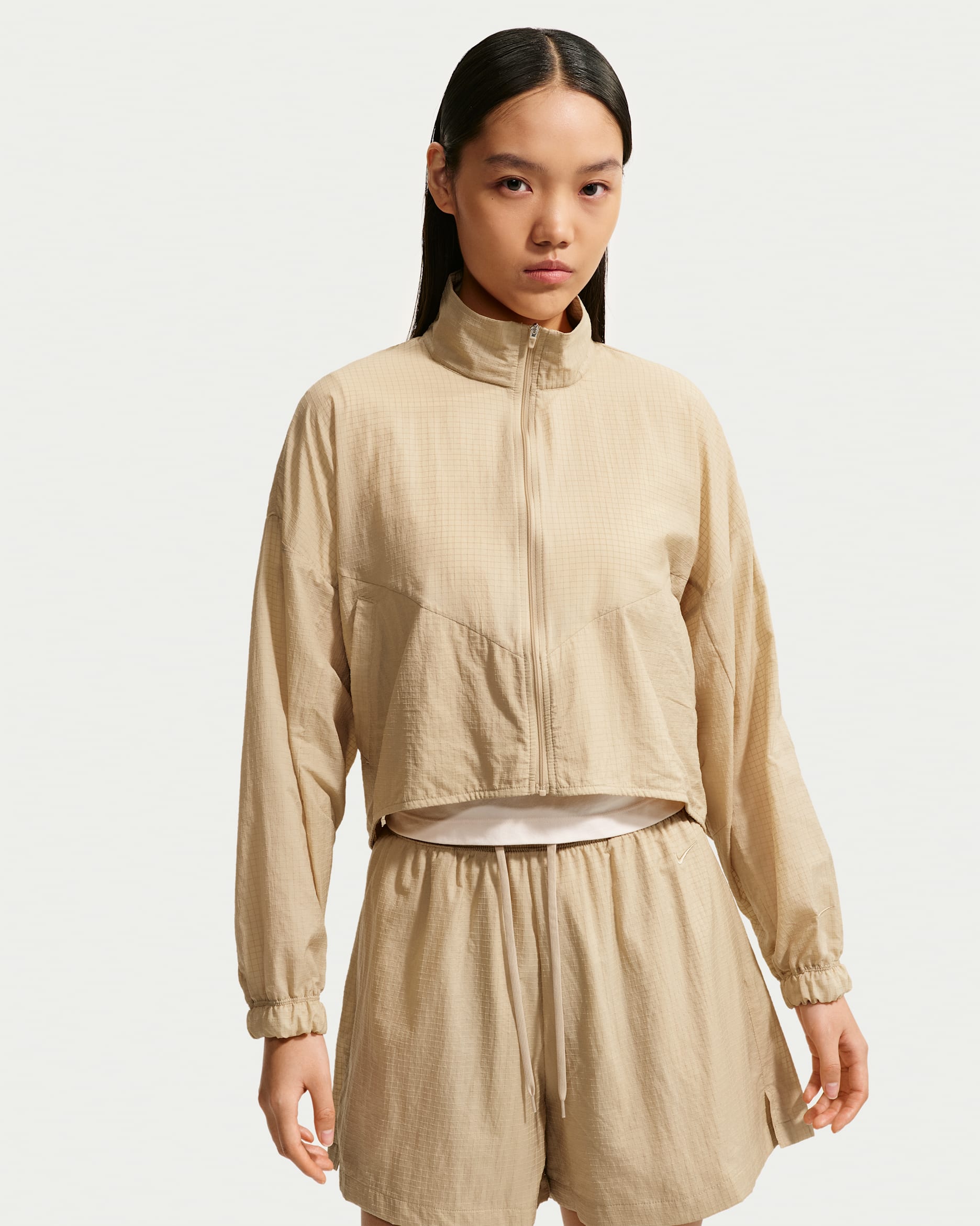 Nike Sportswear Women's Oversized Lightweight Ripstop Jacket. Nike ID
